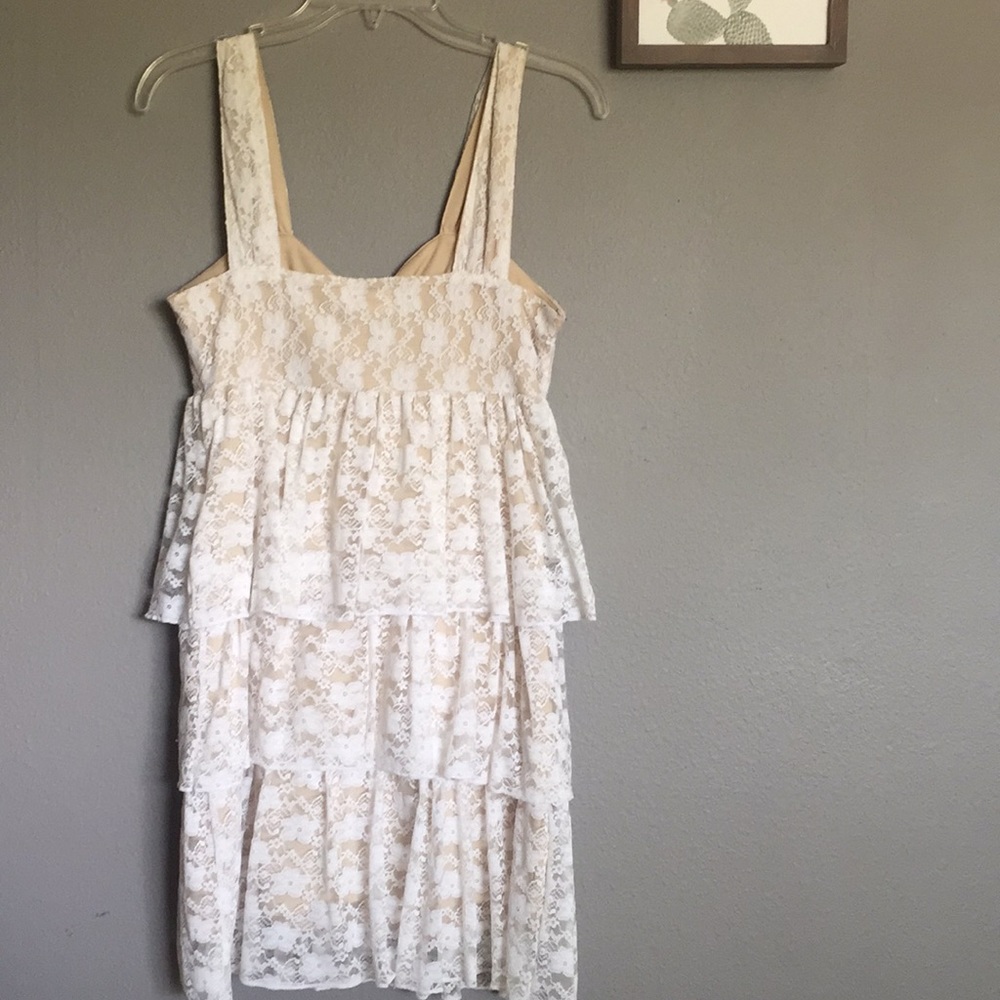 Dress - Picture 5 of 5